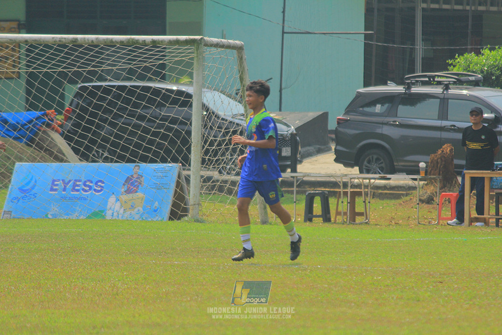 u13 200626 maesa pararaider white vs blles academy