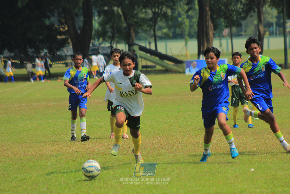 u13 200626 maesa pararaider white vs blles academy