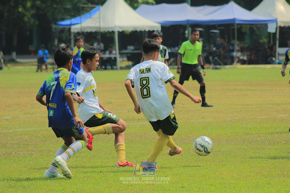 u13 200626 maesa pararaider white vs blles academy