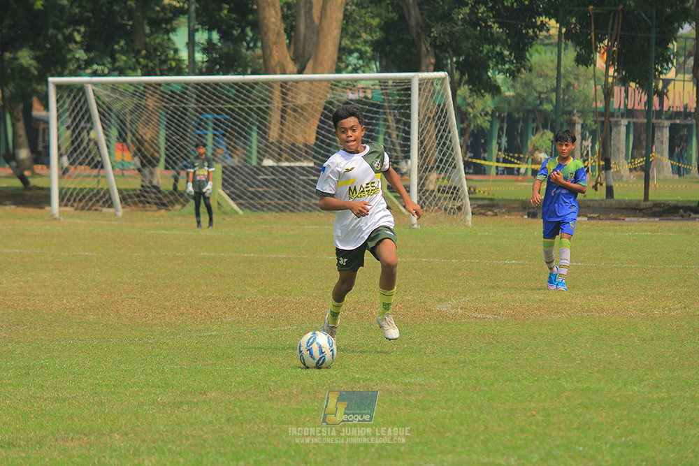 u13 200626 maesa pararaider white vs blles academy