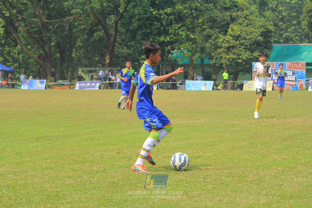 u13 200626 maesa pararaider white vs blles academy