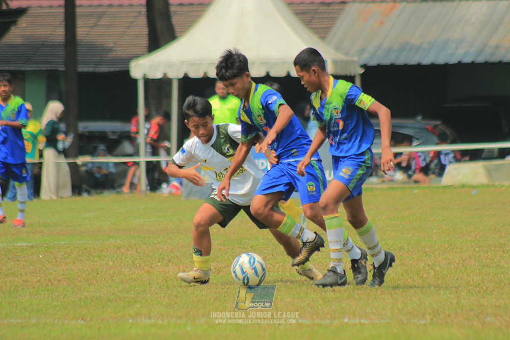 u13 200626 maesa pararaider white vs blles academy