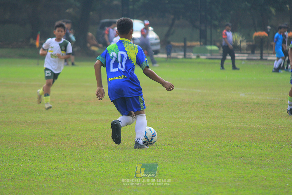 u13 200626 maesa pararaider white vs blles academy