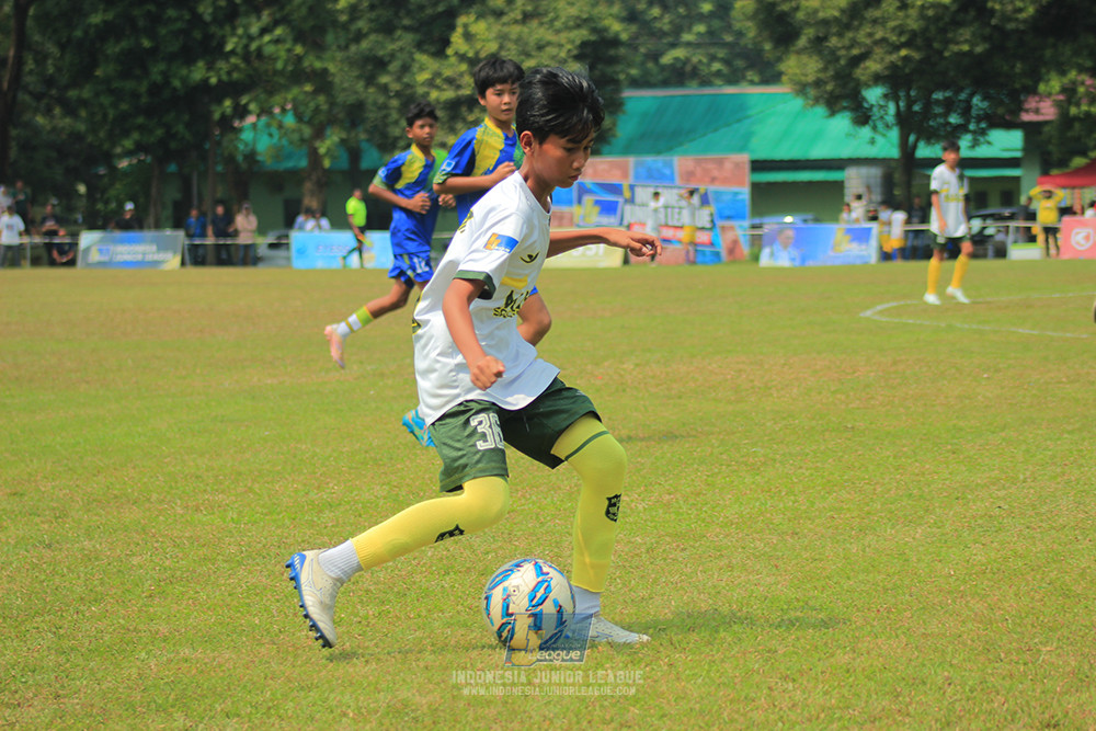 u13 200626 maesa pararaider white vs blles academy