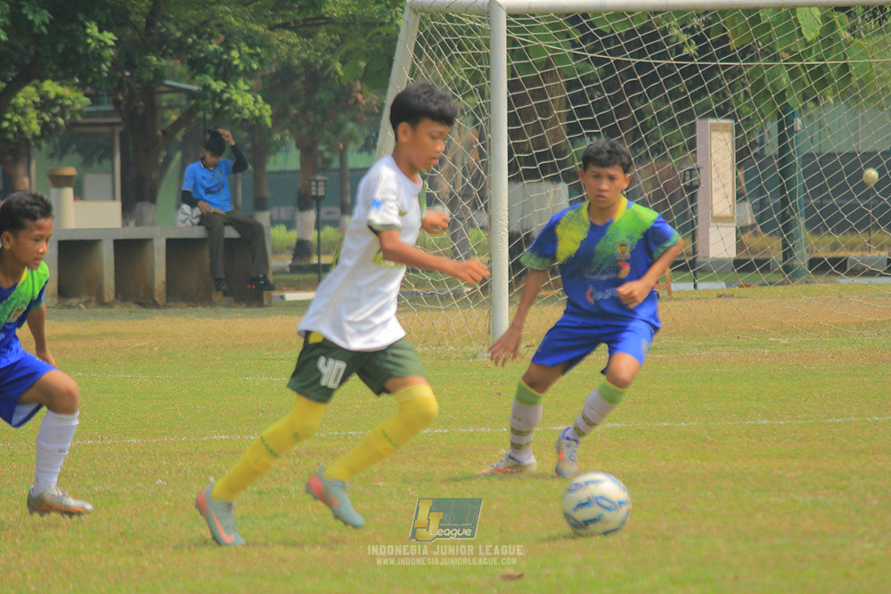 u13 200626 maesa pararaider white vs blles academy