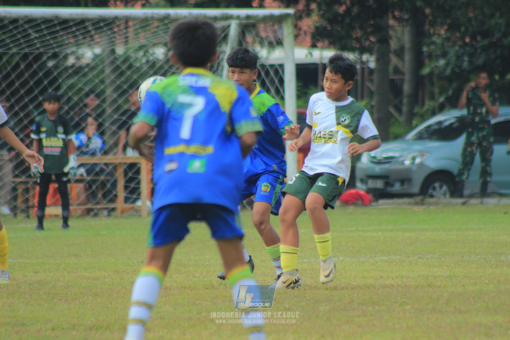 u13 200626 maesa pararaider white vs blles academy