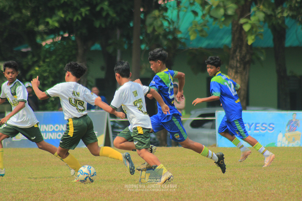 u13 200626 maesa pararaider white vs blles academy