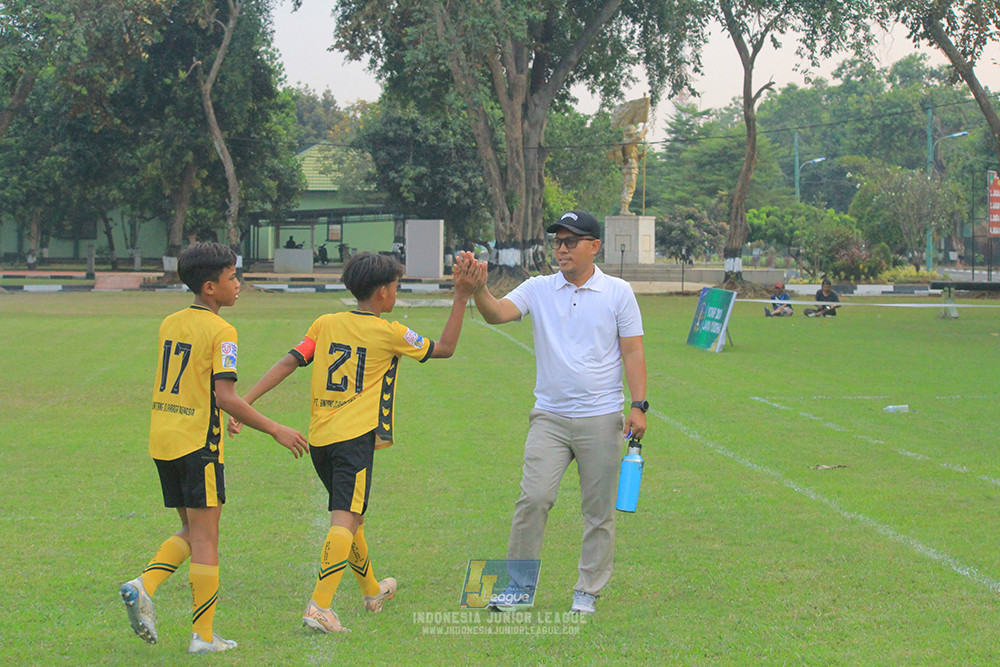 u13 200626 newland fa vs isa marzuki bandriawan blue