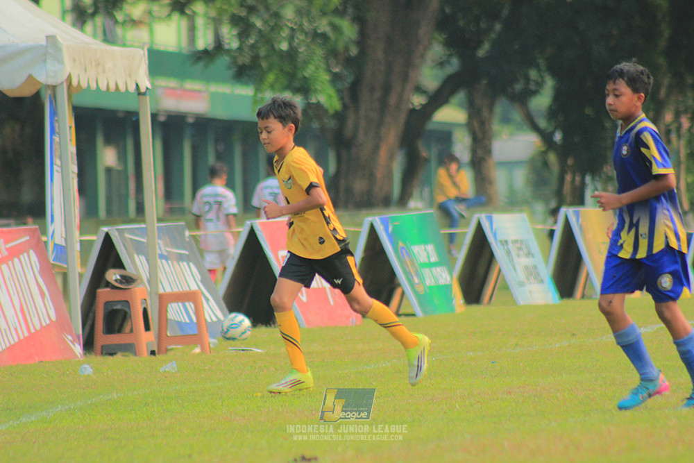 u13 200626 newland fa vs isa marzuki bandriawan blue