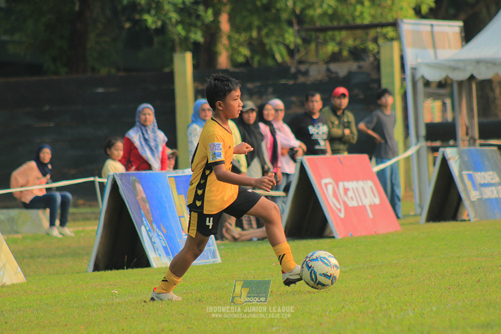u13 200626 newland fa vs isa marzuki bandriawan blue