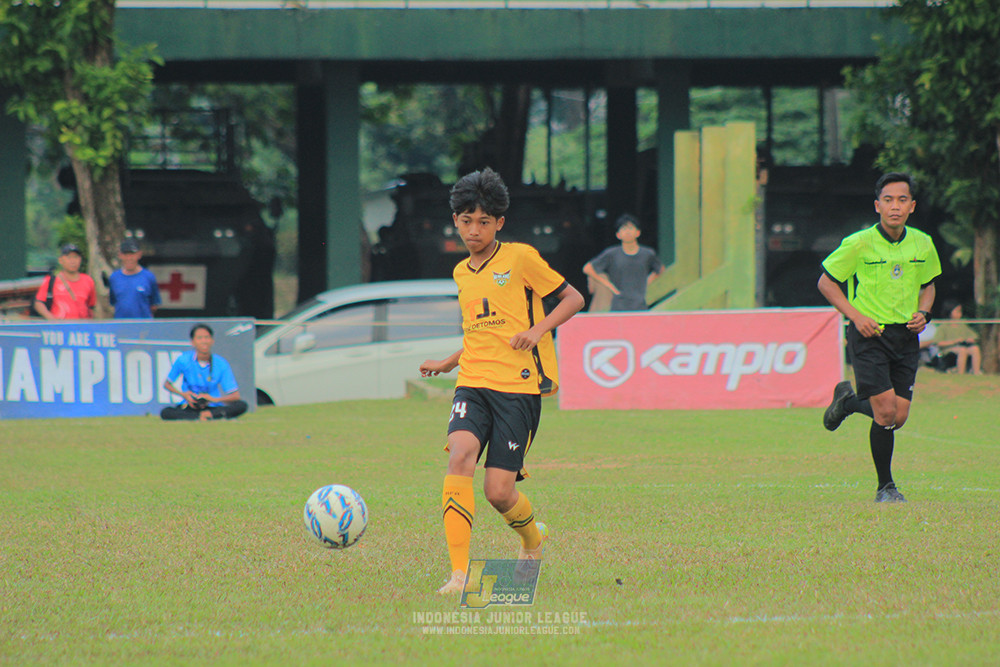 u13 200626 newland fa vs isa marzuki bandriawan blue