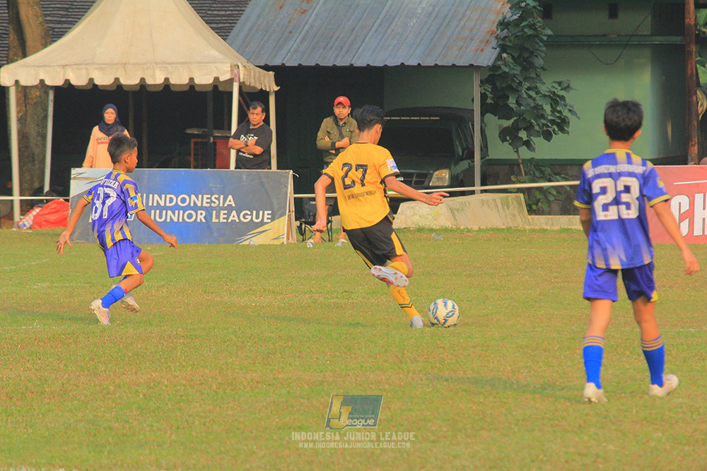 u13 200626 newland fa vs isa marzuki bandriawan blue