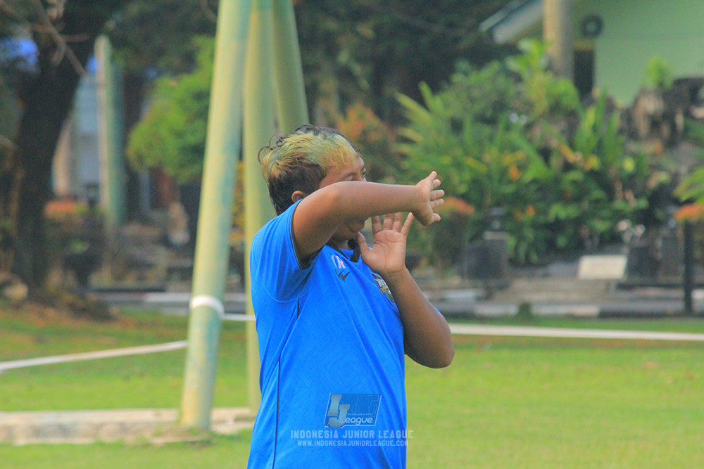 u13 200626 newland fa vs isa marzuki bandriawan blue