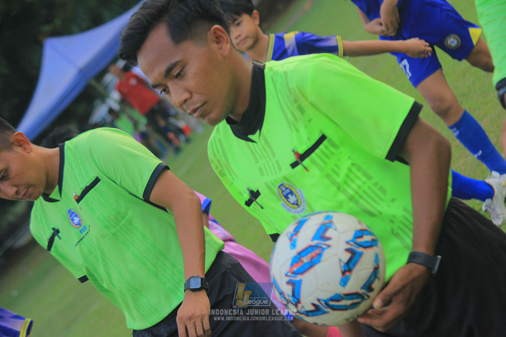 u13 200626 newland fa vs isa marzuki bandriawan blue