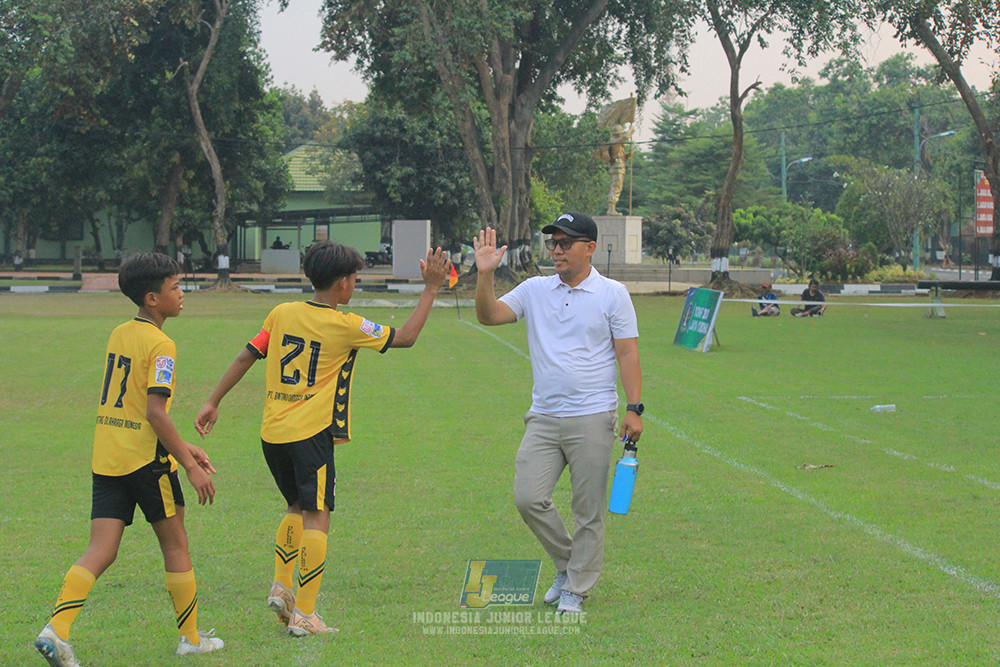 u13 200626 newland fa vs isa marzuki bandriawan blue