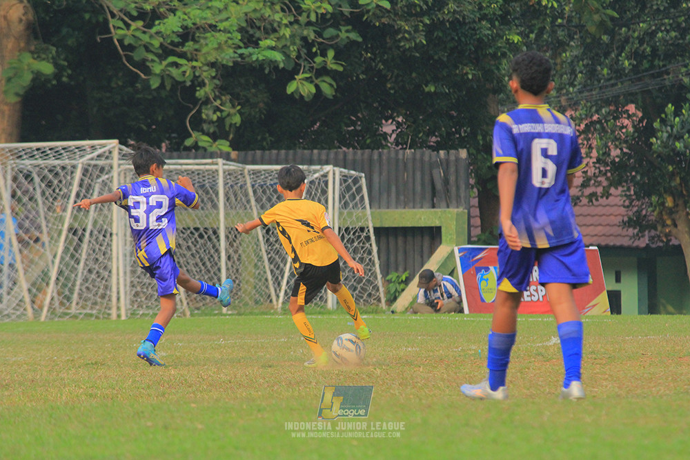 u13 200626 newland fa vs isa marzuki bandriawan blue