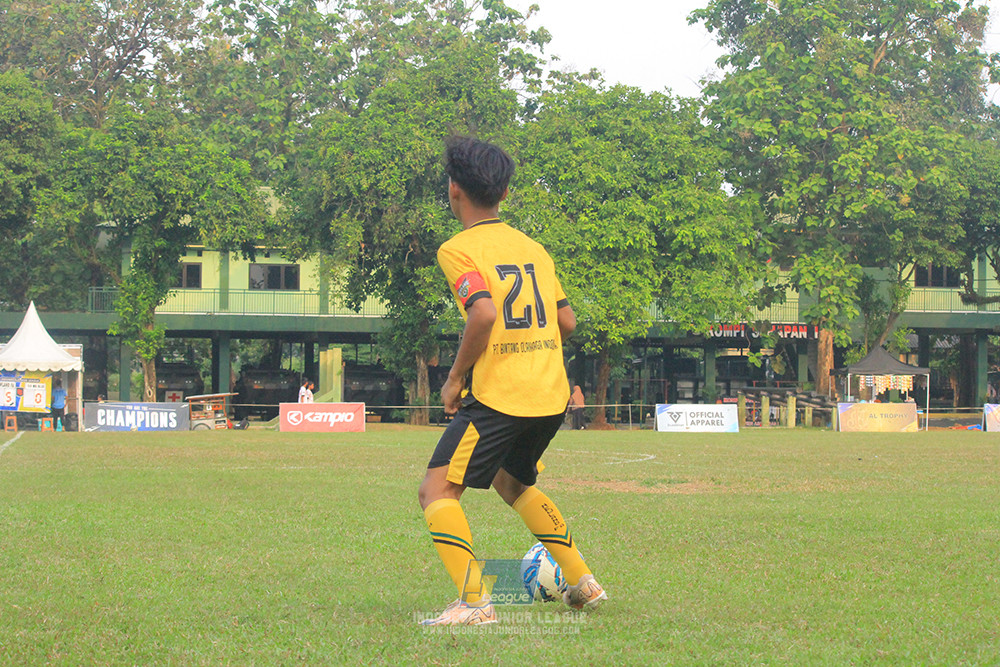 u13 200626 newland fa vs isa marzuki bandriawan blue