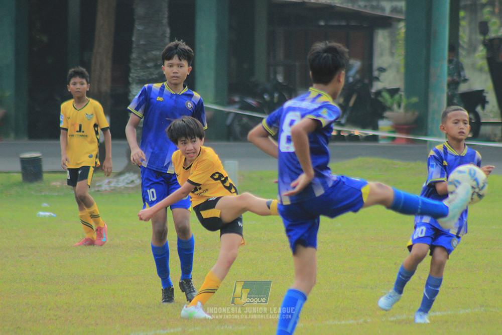 u13 200626 newland fa vs isa marzuki bandriawan blue