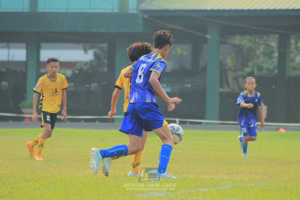 u13 200626 newland fa vs isa marzuki bandriawan blue