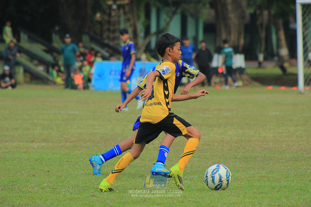 u13 200626 newland fa vs isa marzuki bandriawan blue