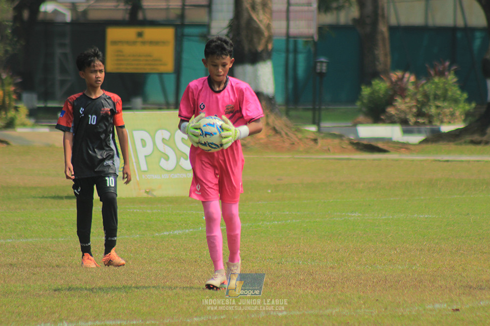 u13 200626 youth tigers soccer school vs oss private