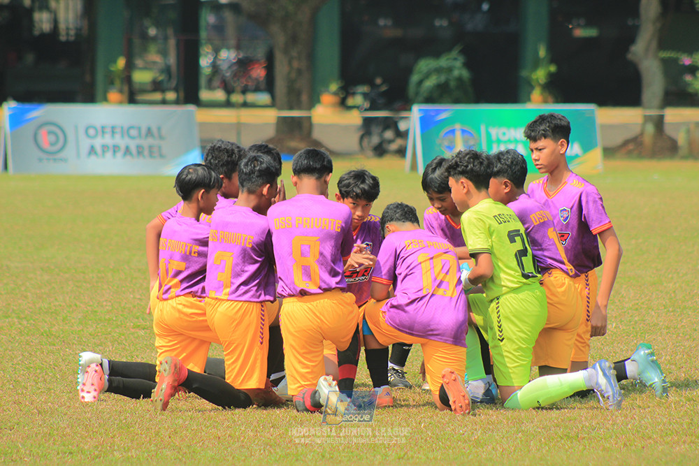 u13 200626 youth tigers soccer school vs oss private