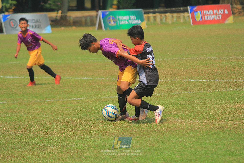 u13 200626 youth tigers soccer school vs oss private