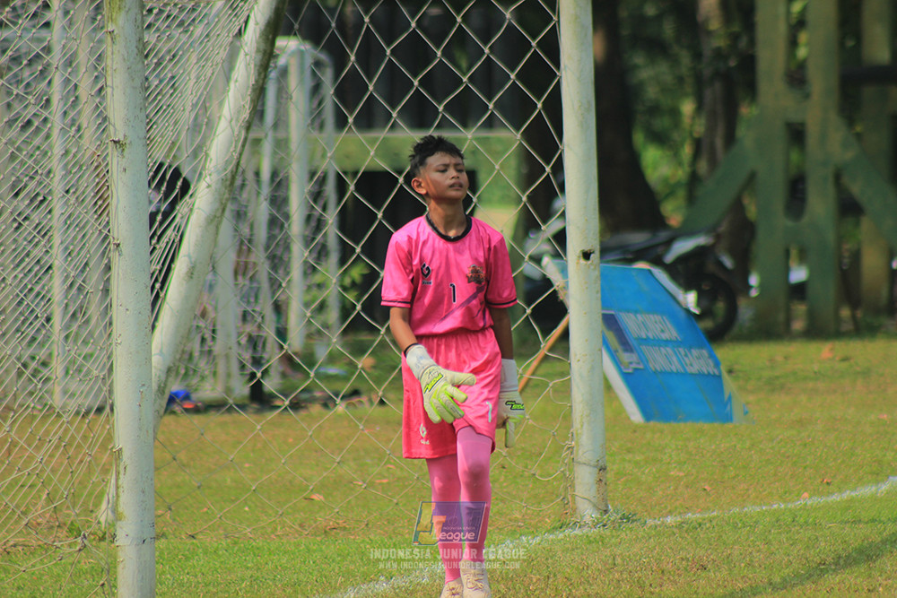 u13 200626 youth tigers soccer school vs oss private