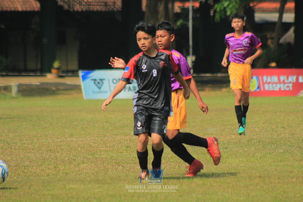 u13 200626 youth tigers soccer school vs oss private