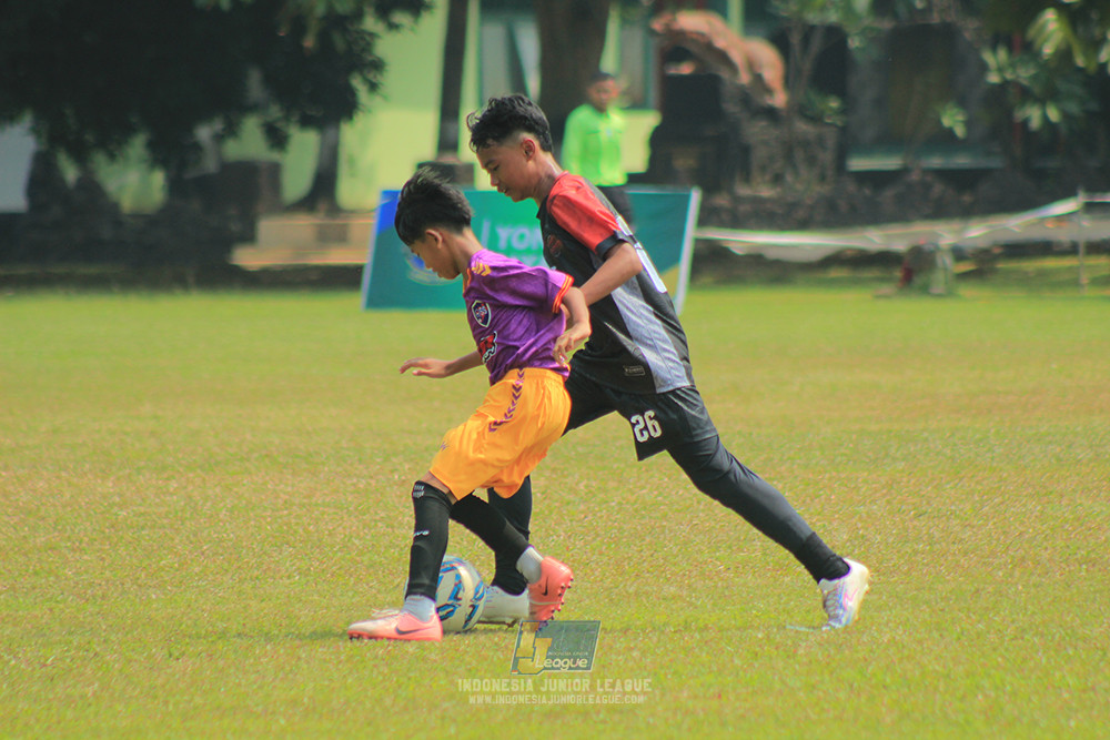 u13 200626 youth tigers soccer school vs oss private