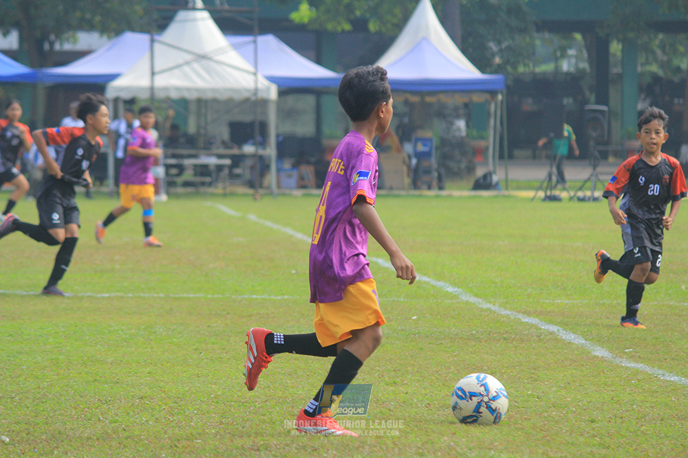 u13 200626 youth tigers soccer school vs oss private