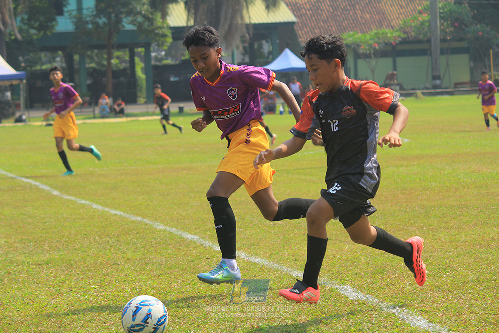 u13 200626 youth tigers soccer school vs oss private