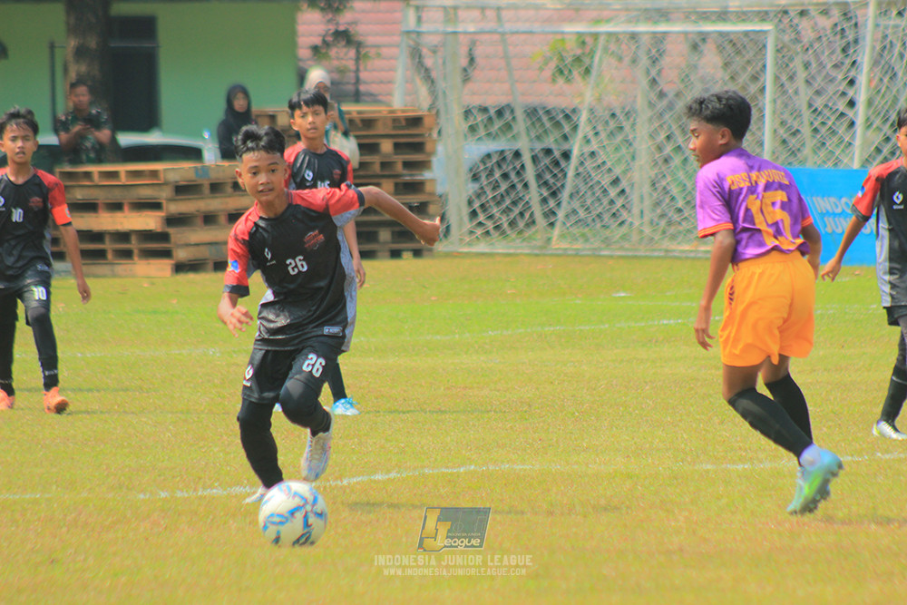 u13 200626 youth tigers soccer school vs oss private