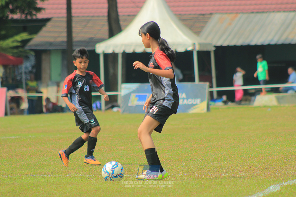 u13 200626 youth tigers soccer school vs oss private