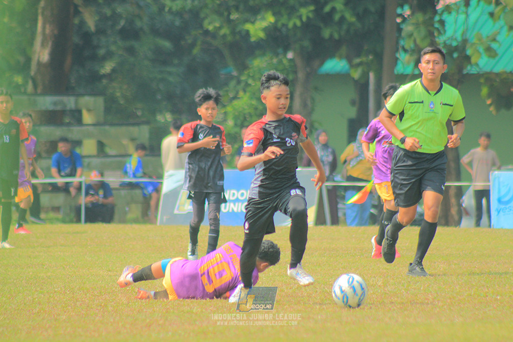 u13 200626 youth tigers soccer school vs oss private