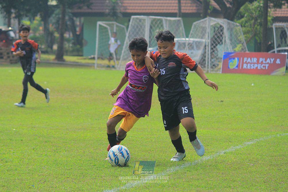 u13 200626 youth tigers soccer school vs oss private