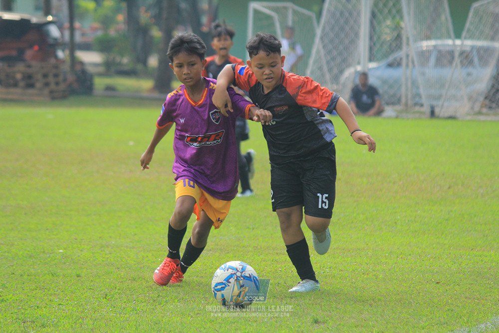 u13 200626 youth tigers soccer school vs oss private