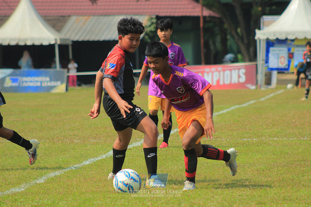 u13 200626 youth tigers soccer school vs oss private