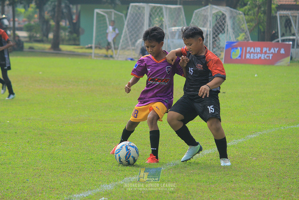 u13 200626 youth tigers soccer school vs oss private