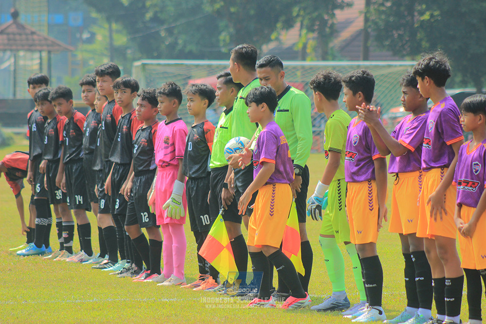 u13 200626 youth tigers soccer school vs oss private