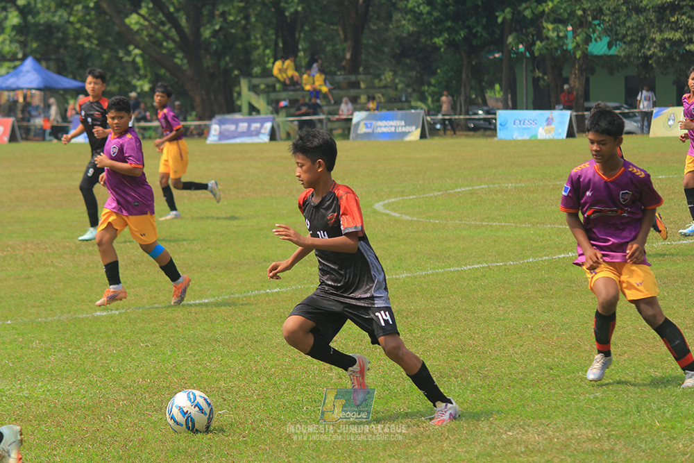 u13 200626 youth tigers soccer school vs oss private
