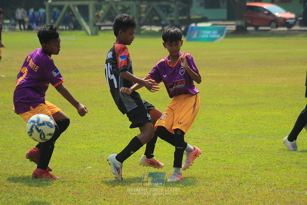 u13 200626 youth tigers soccer school vs oss private