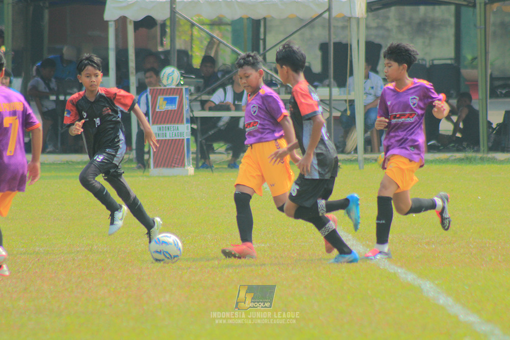 u13 200626 youth tigers soccer school vs oss private