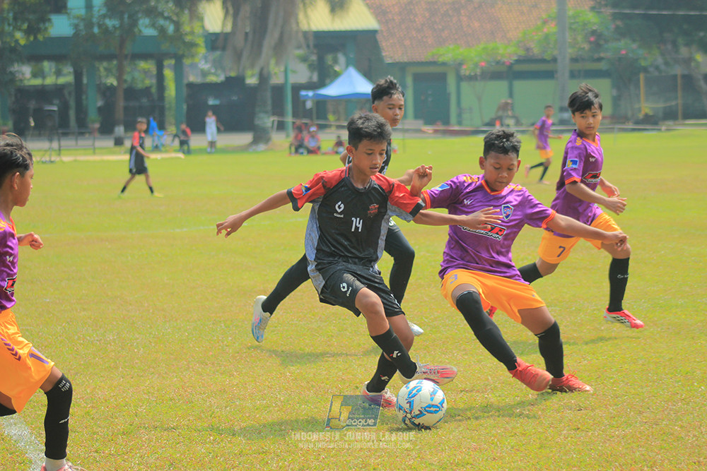 u13 200626 youth tigers soccer school vs oss private