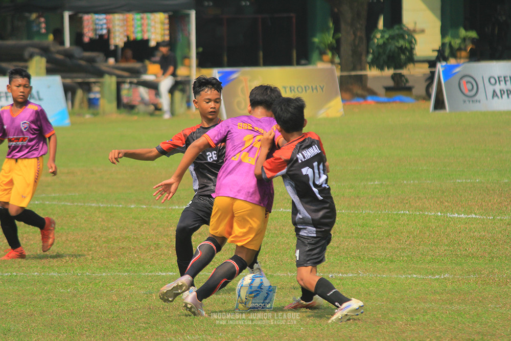 u13 200626 youth tigers soccer school vs oss private