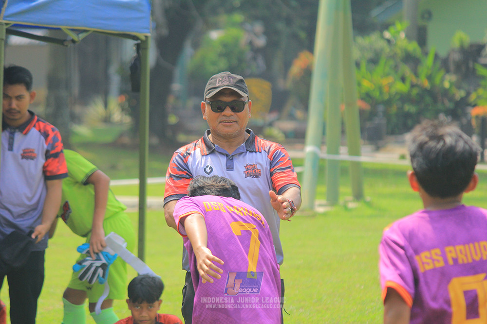 u13 200626 youth tigers soccer school vs oss private