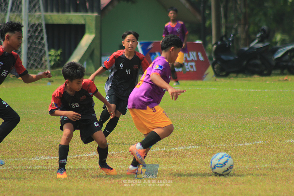 u13 200626 youth tigers soccer school vs oss private