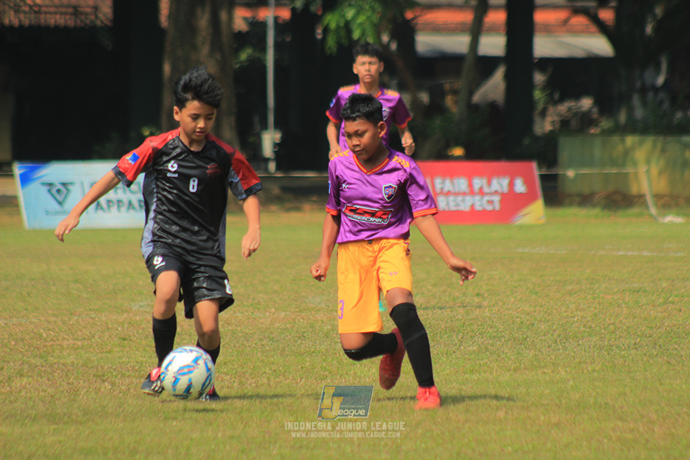 u13 200626 youth tigers soccer school vs oss private
