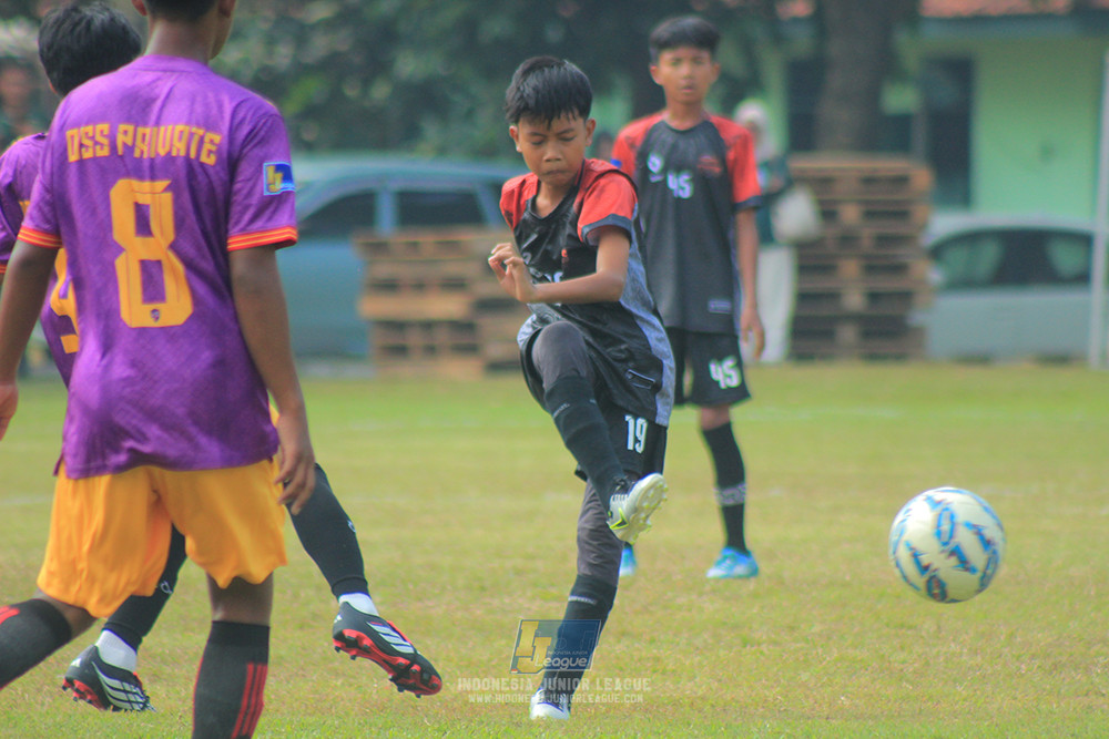u13 200626 youth tigers soccer school vs oss private