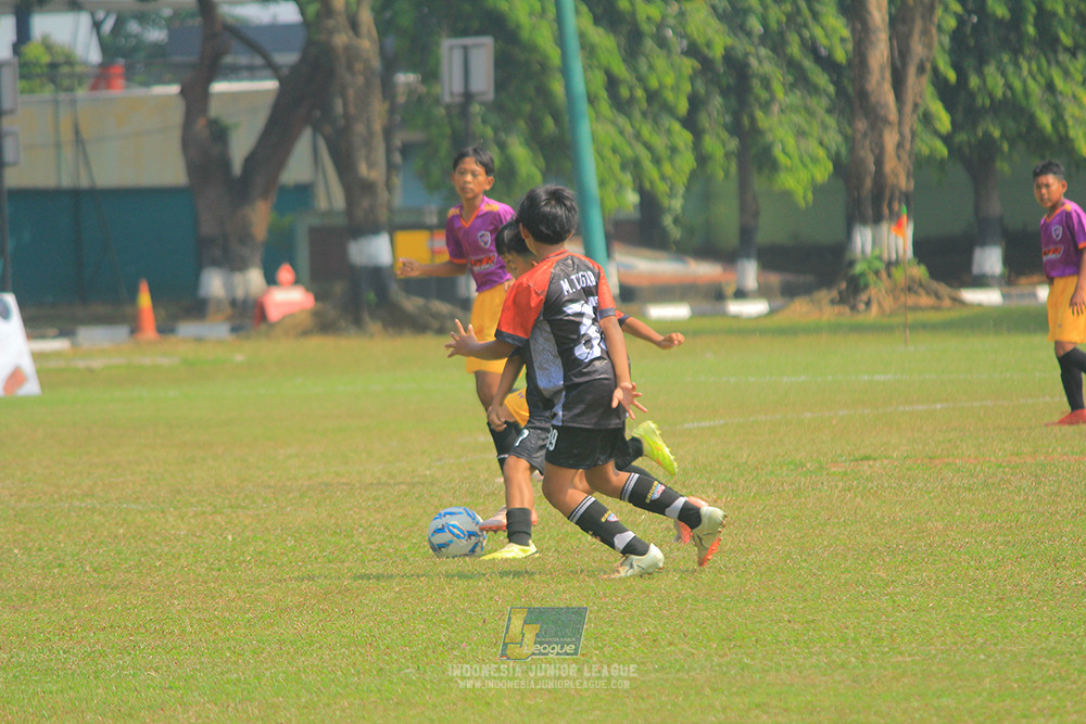 u13 200626 youth tigers soccer school vs oss private